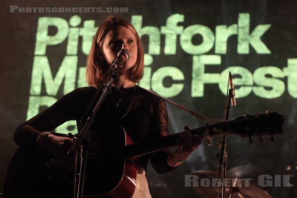 CASSANDRA JENKINS - 2021-11-19 - PARIS - Cafe de la Danse - 